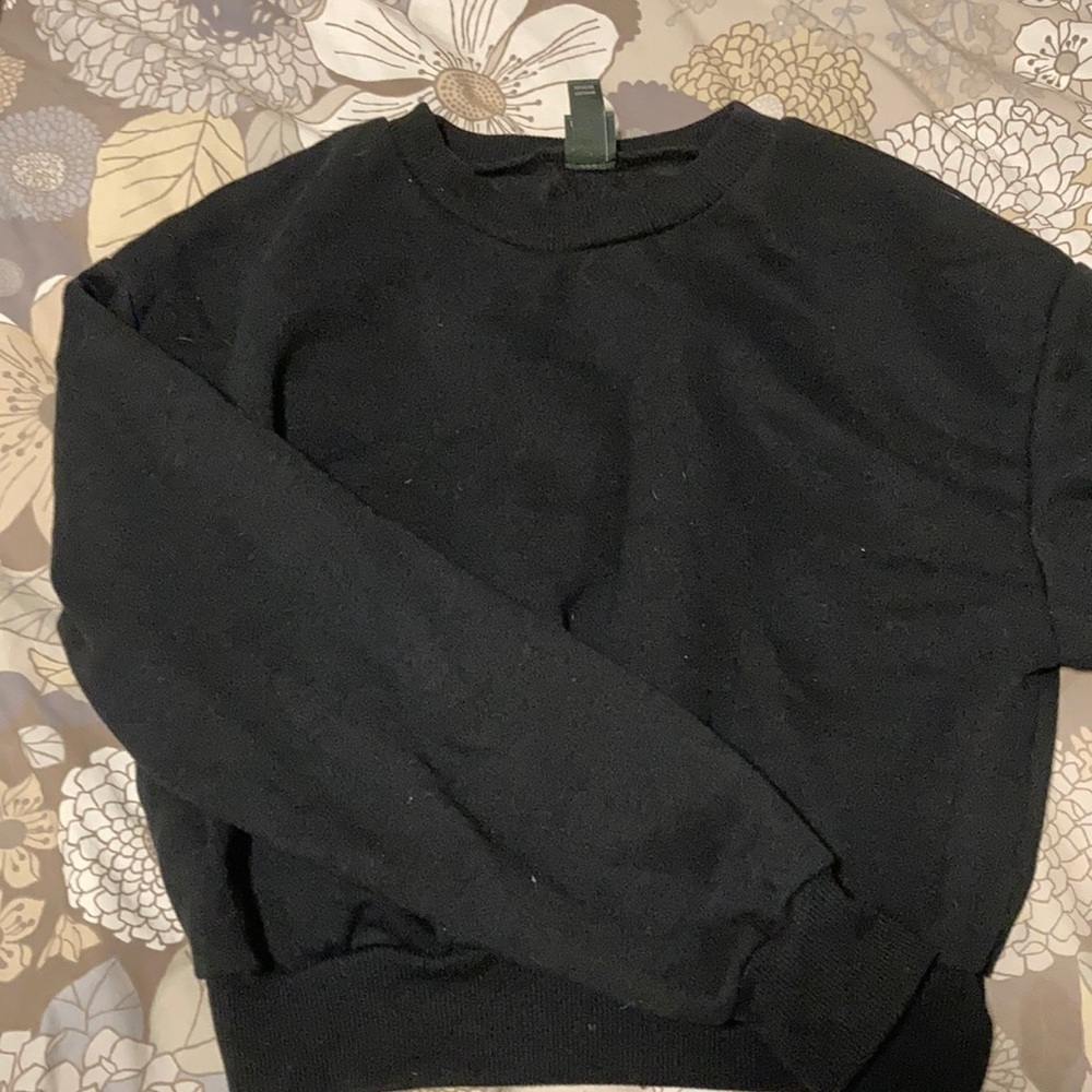 Wild fable black crewneck